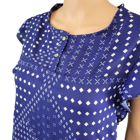 Fig Womens Blue Diamond Cross Pattern Top Light Weight Size XS - Picture 2 of 12